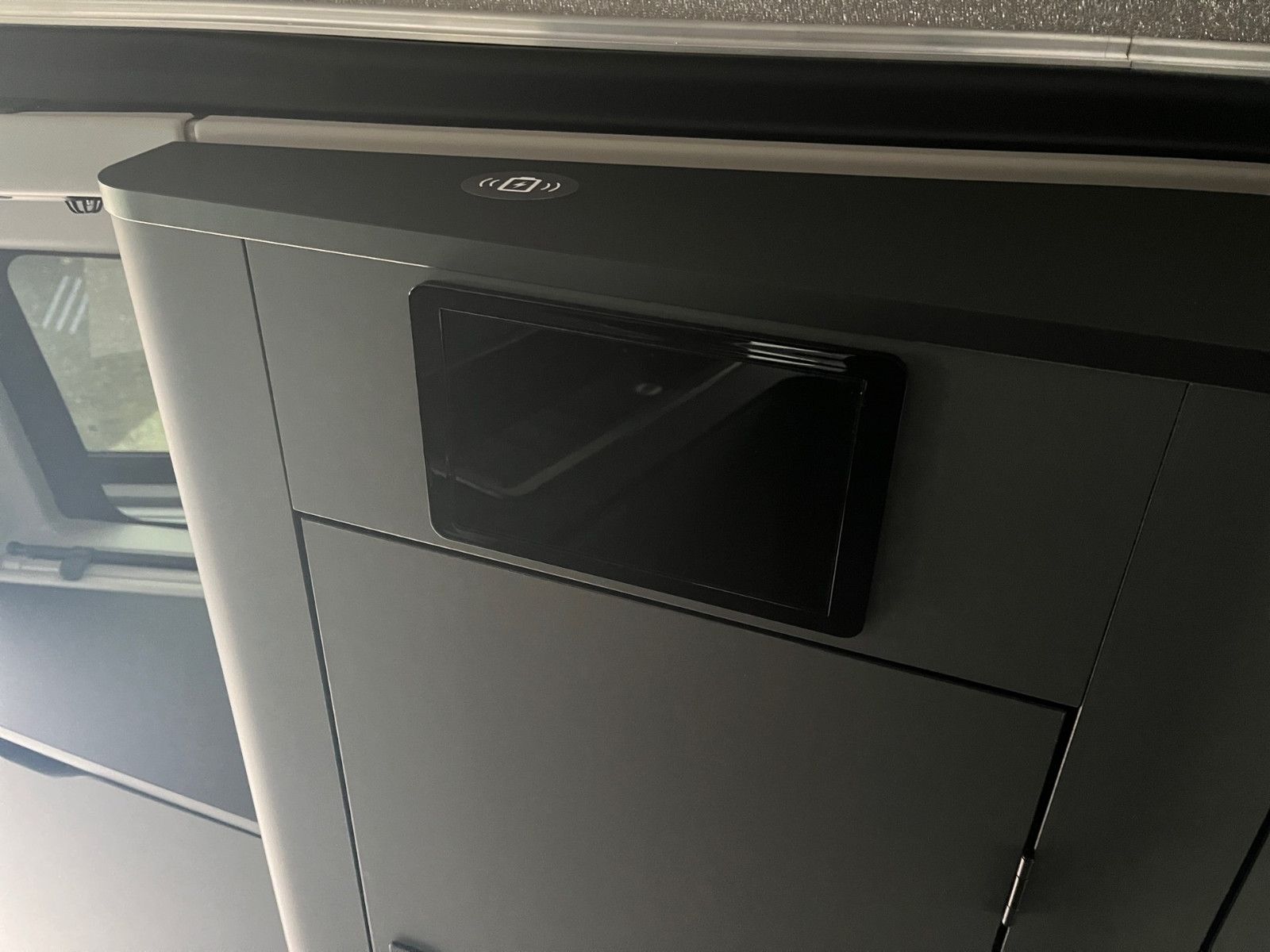 Fahrzeugabbildung Ford Nugget Plus Active 0,99% Finanzierung!!!