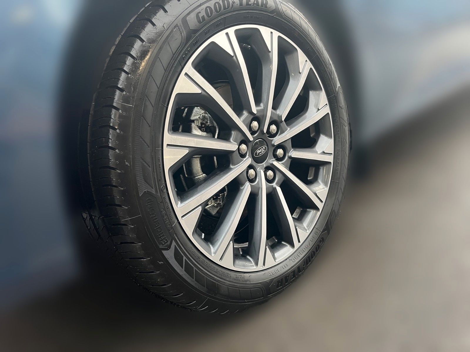 Fahrzeugabbildung Ford Nugget Plus Titanium 0,99% Finanzierung!!!