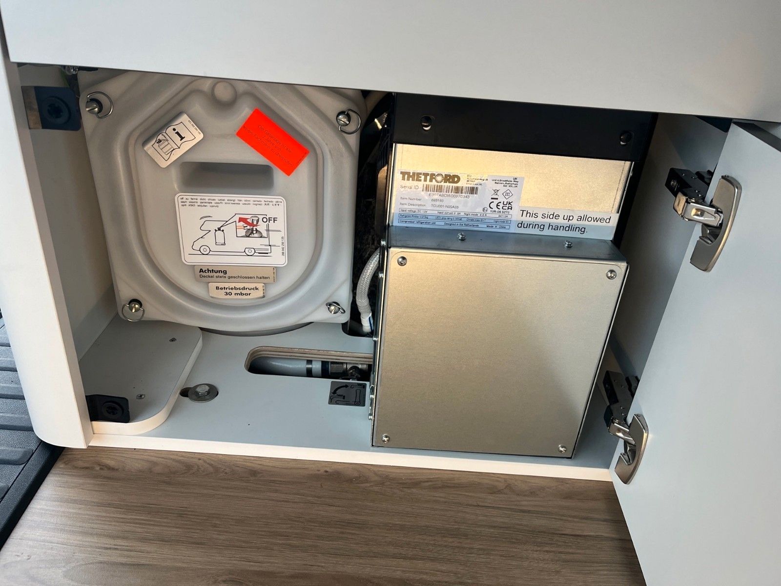 Fahrzeugabbildung Ford Nugget Plus Titanium 0,99% Finanzierung!!!