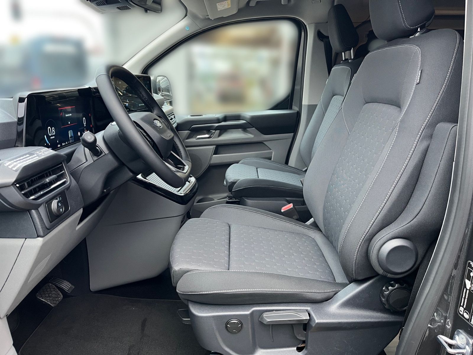 Fahrzeugabbildung Ford Nugget Titanium AD V710