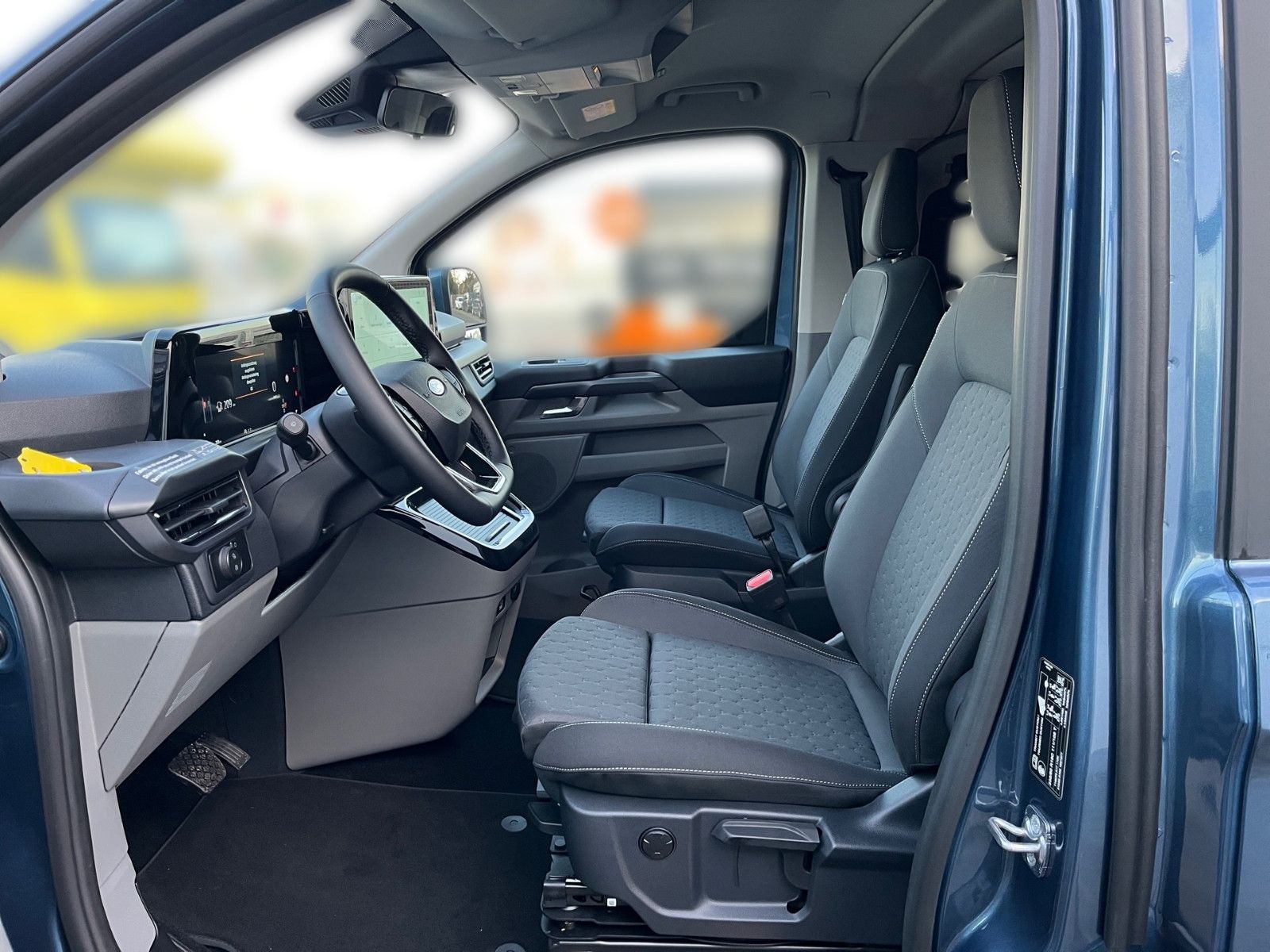 Fahrzeugabbildung Ford Nugget Titanium AD V710