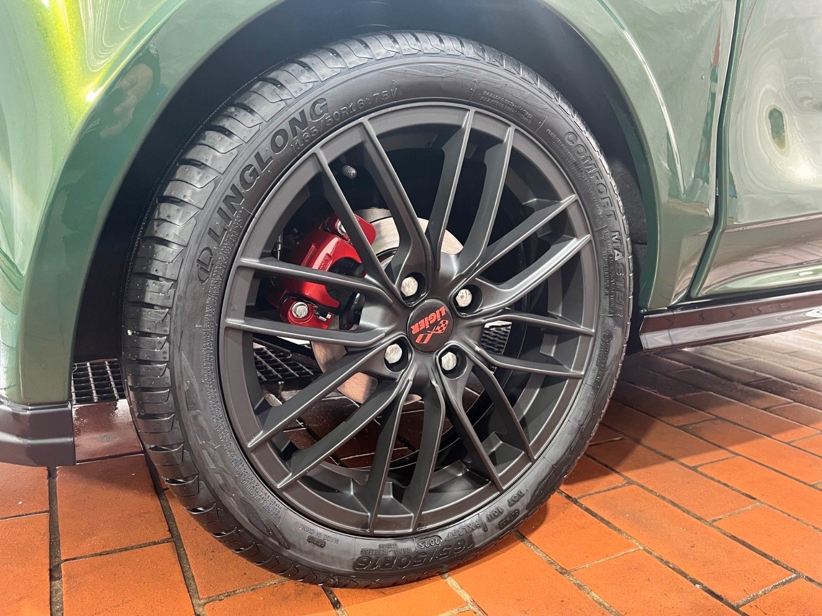 Fahrzeugabbildung Ligier JS 50 Ultimate