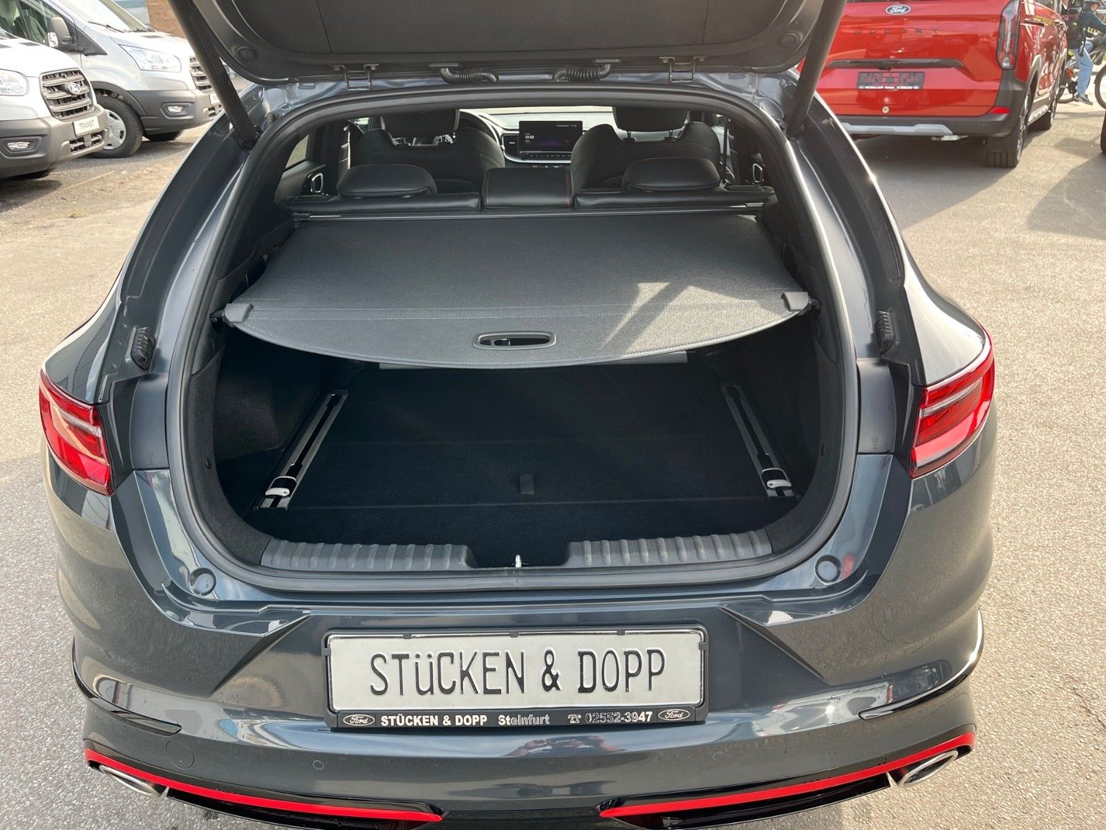 Fahrzeugabbildung Kia ProCeed 1.6 TGDI GT Aut. *LED*ACC*AHK*MEMORY*...