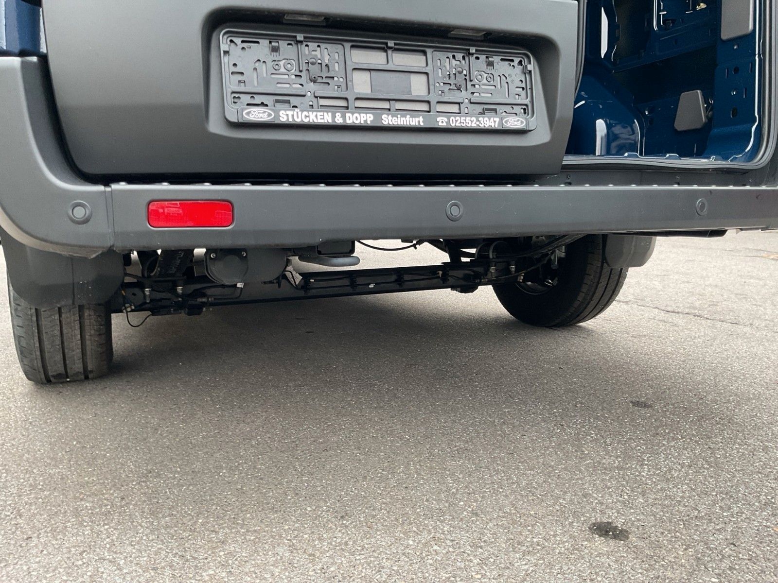 Fahrzeugabbildung Ford Transit Trend L3H3 Beifahrer Einzelsitz