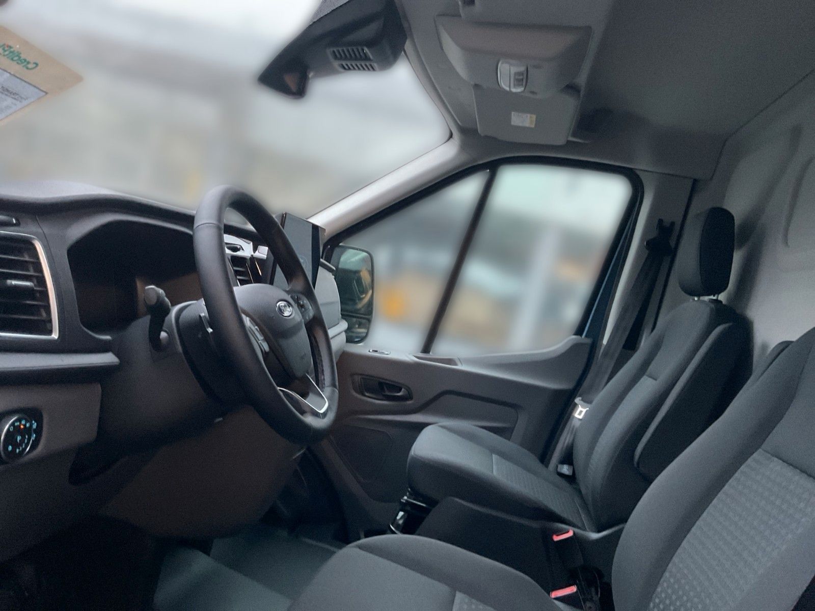 Fahrzeugabbildung Ford Transit Trend L2H3 Beifahrer Einzelsitz