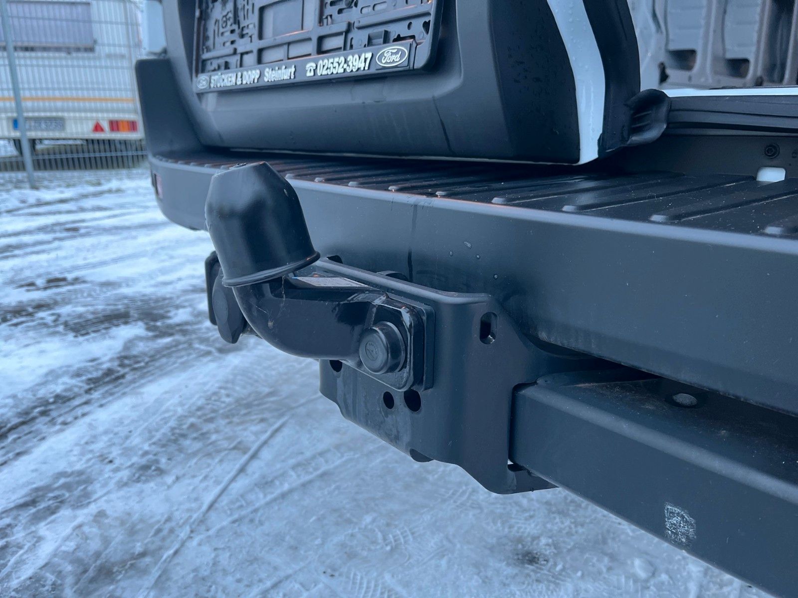 Fahrzeugabbildung Ford Transit Trend L2H3 Beifahrer Einzelsitz