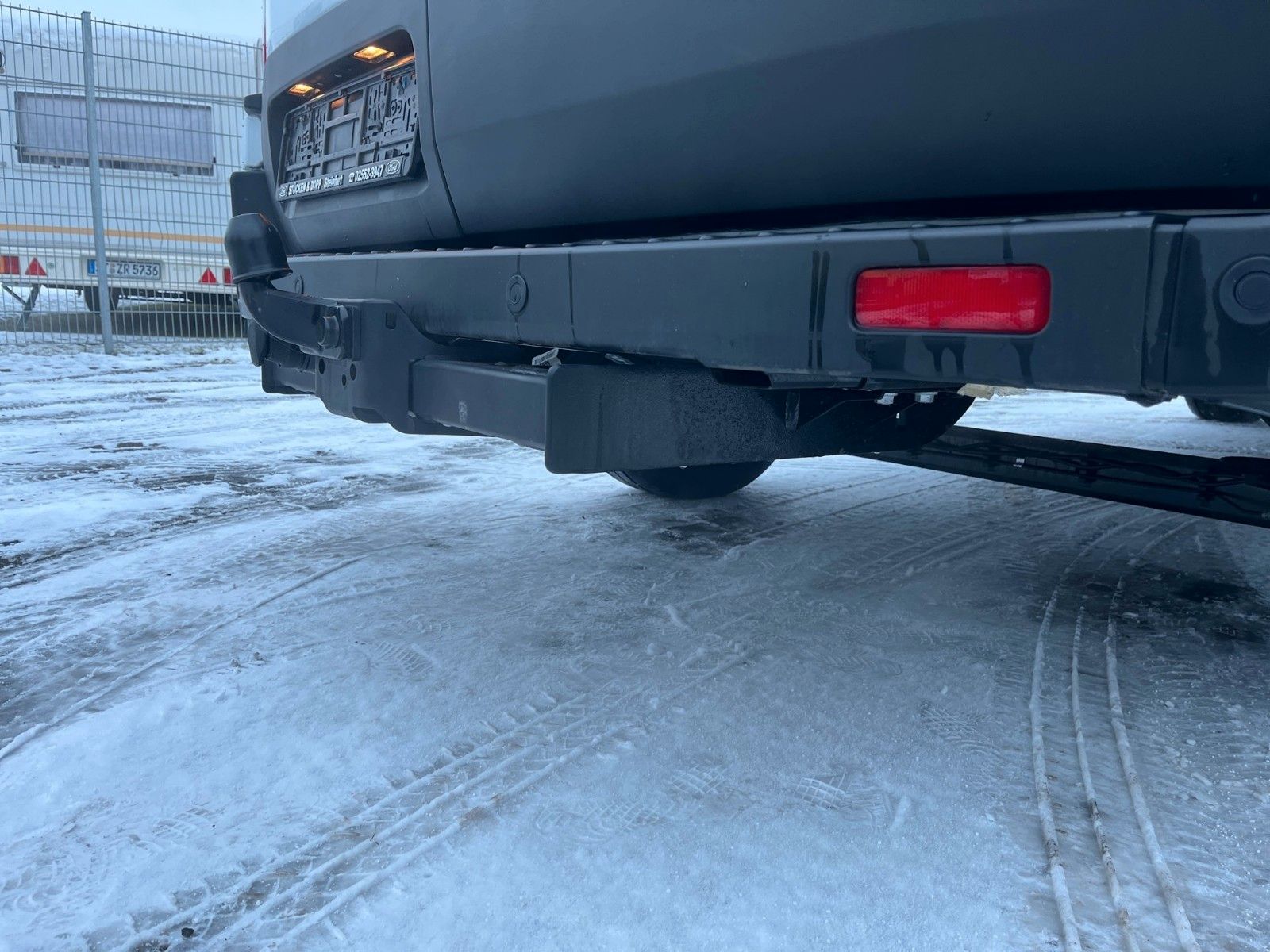 Fahrzeugabbildung Ford Transit Trend L2H3 Beifahrer Einzelsitz