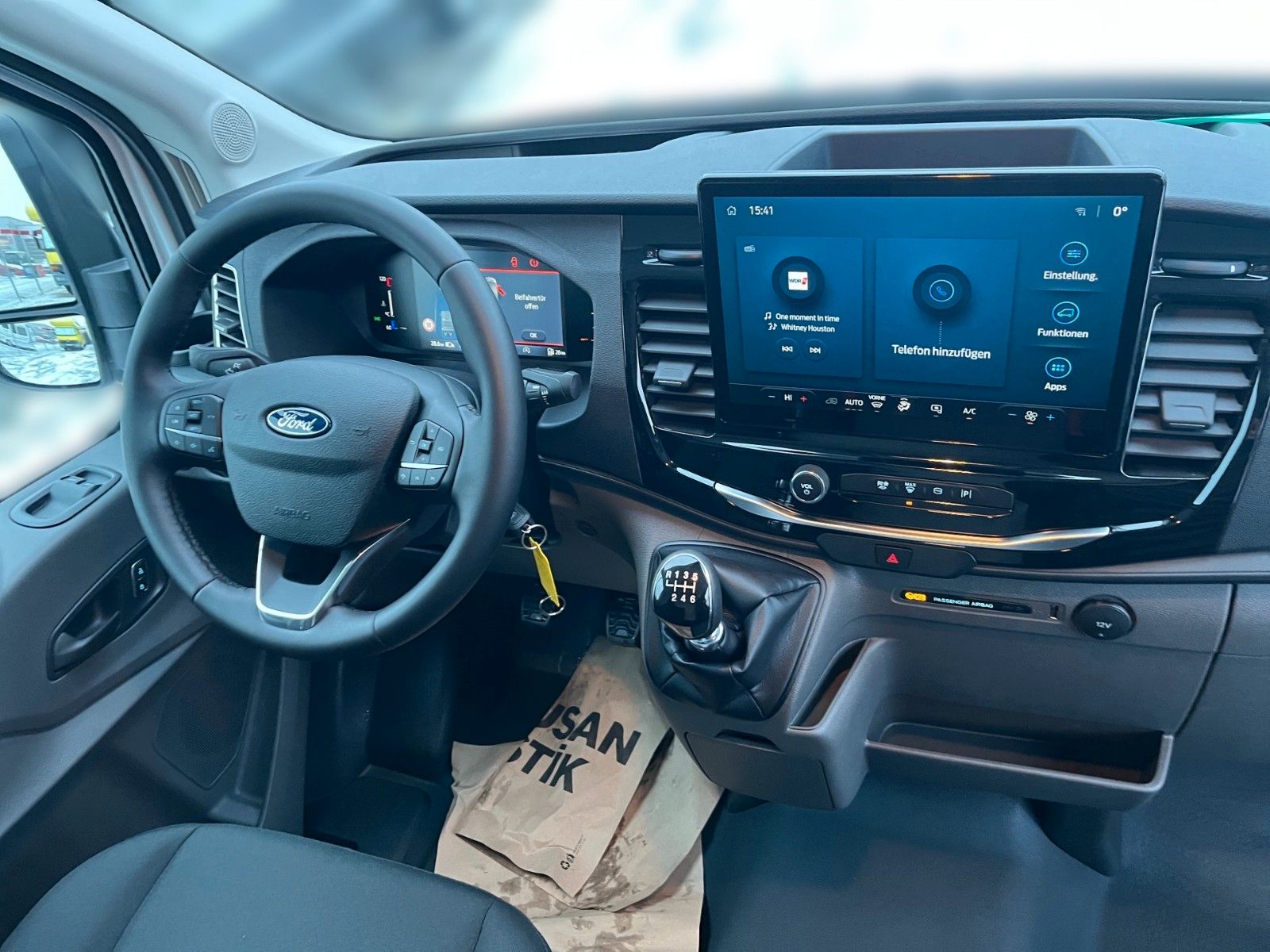 Fahrzeugabbildung Ford Transit Trend L2H3 Beifahrer Einzelsitz