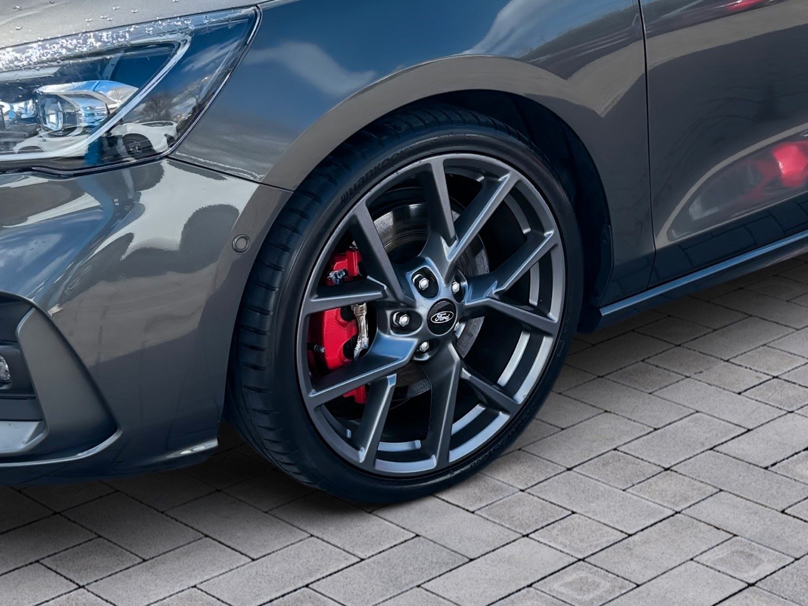 Fahrzeugabbildung Ford Focus Turnier 2.3 EcoBoost ST+Styling-Paket+ACC+