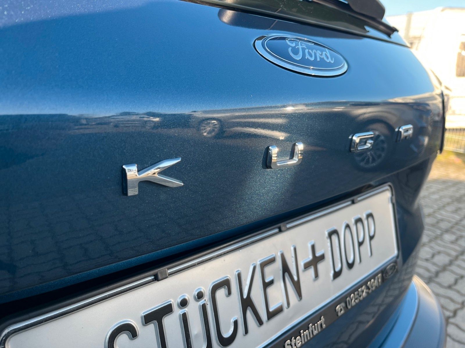 Fahrzeugabbildung Ford Kuga 1.5 EcoBoost Cool & Connect+Navi+DAB+...