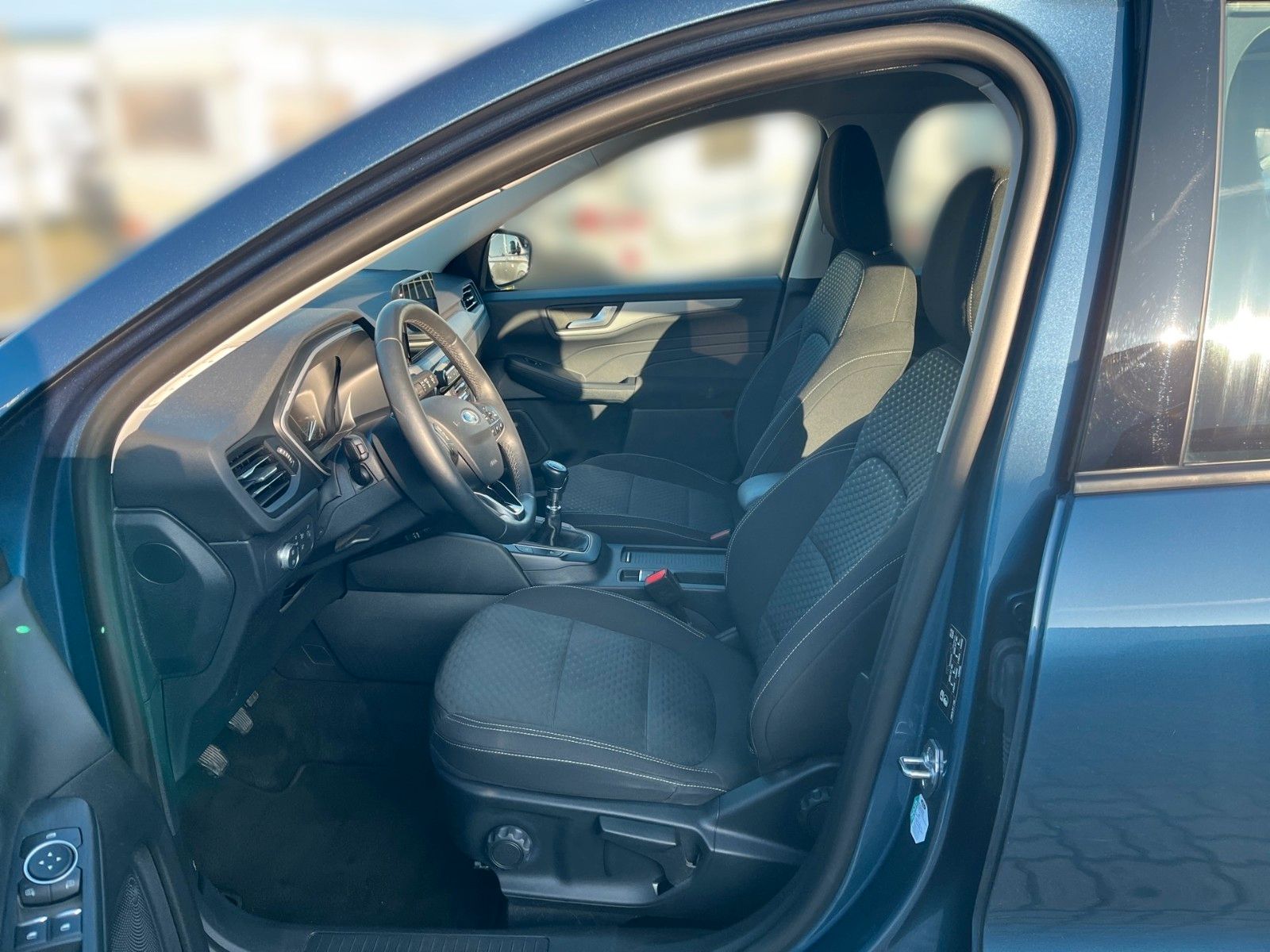 Fahrzeugabbildung Ford Kuga 1.5 EcoBoost Cool & Connect+Navi+DAB+...