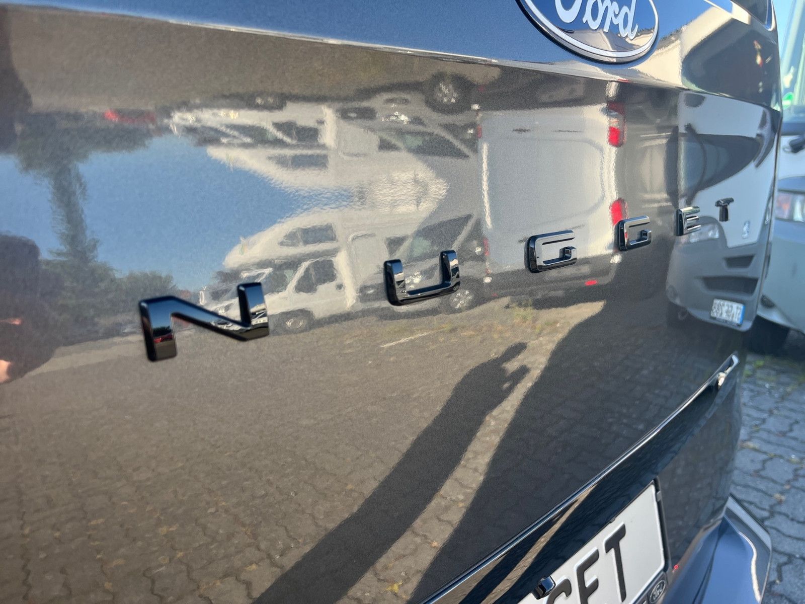 Fahrzeugabbildung Ford Nugget Plus Titanium V710 0,99% Finanzierung!!!