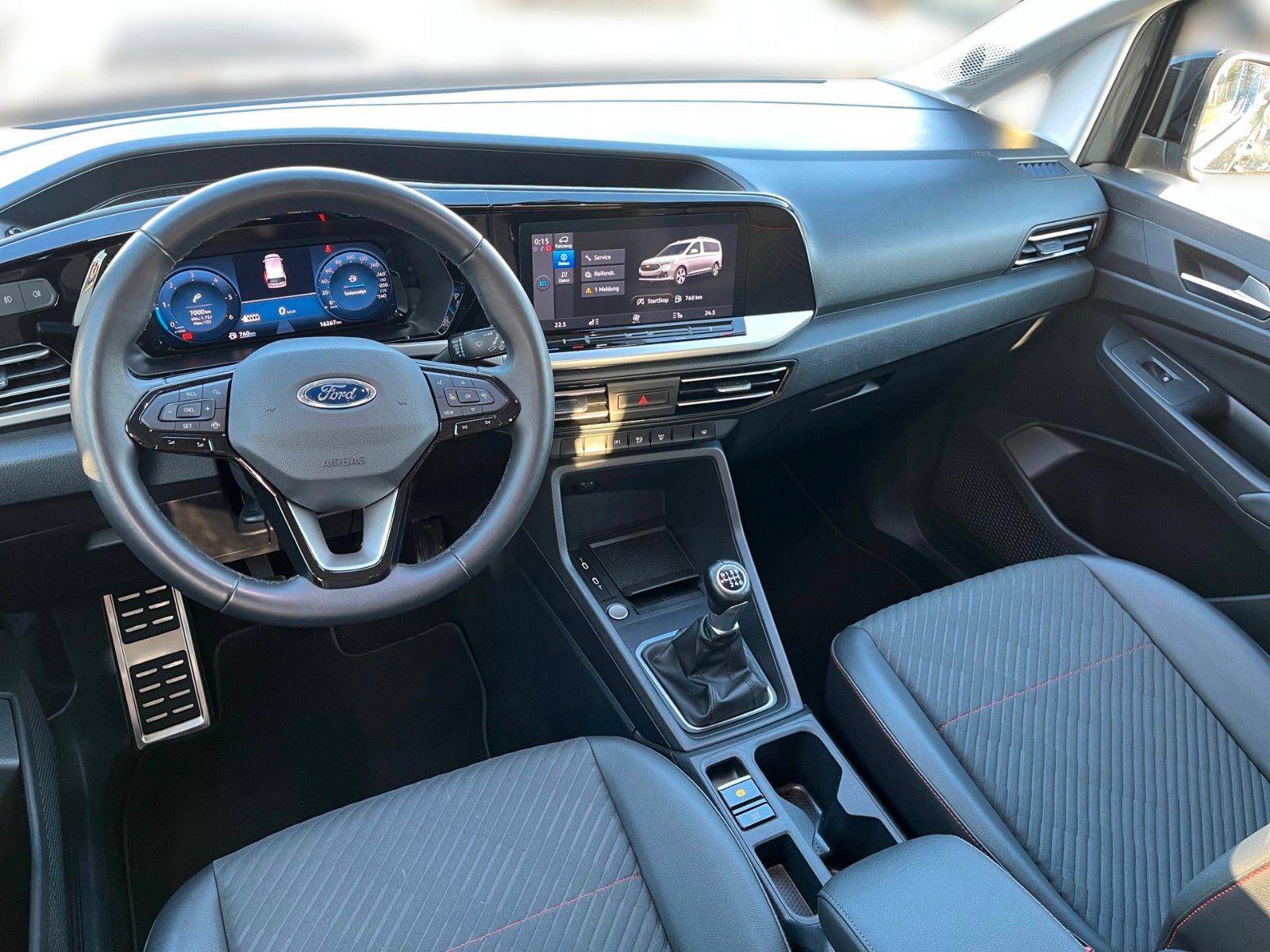 Fahrzeugabbildung Ford Ford G. Connect Tourneo 2.0 EcoBlue *Rollstuhl*+