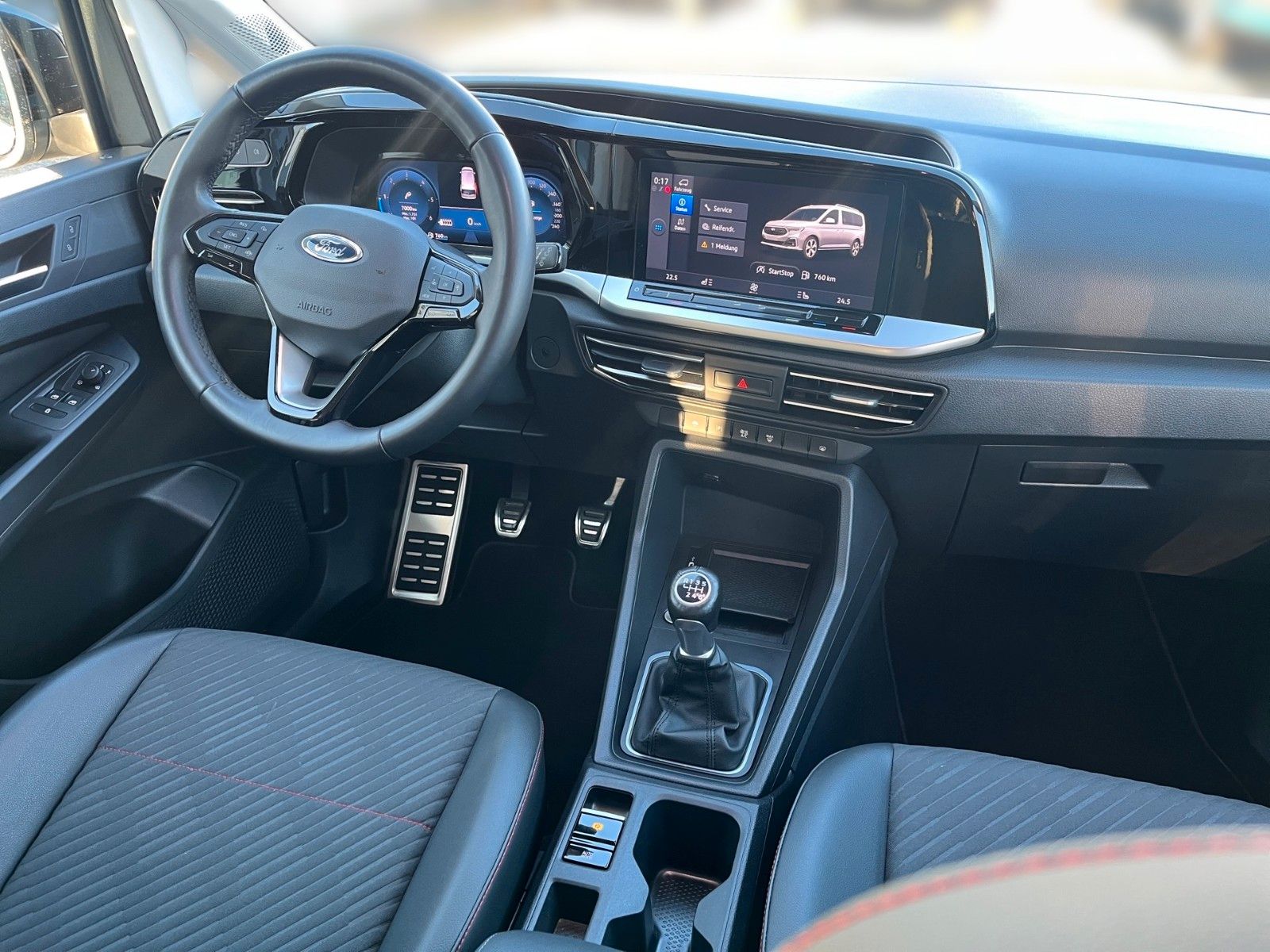 Fahrzeugabbildung Ford Ford G. Connect Tourneo 2.0 EcoBlue *Rollstuhl*+