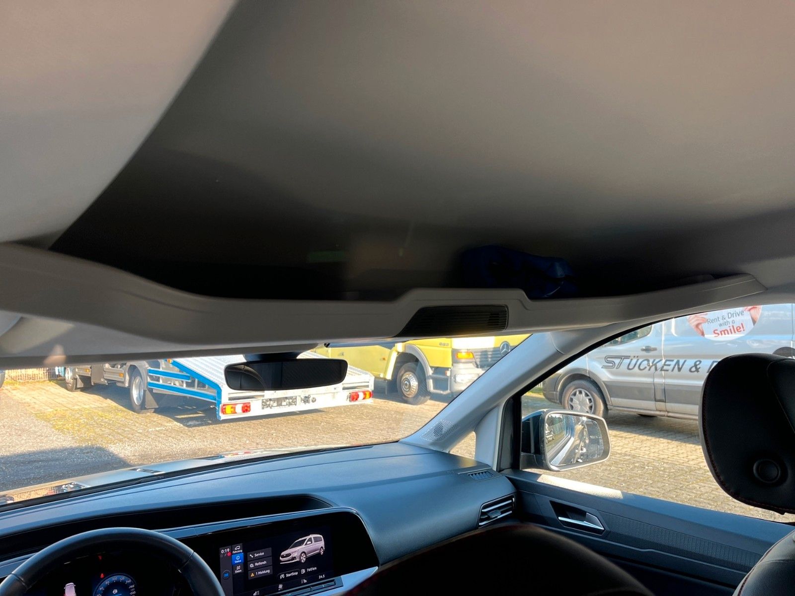 Fahrzeugabbildung Ford Ford G. Connect Tourneo 2.0 EcoBlue *Rollstuhl*+