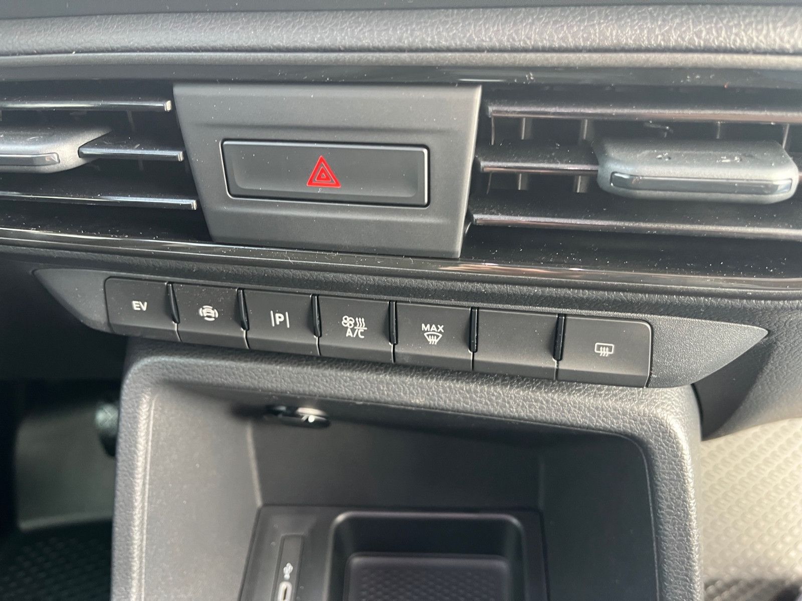 Fahrzeugabbildung Ford Grand Transit Connect