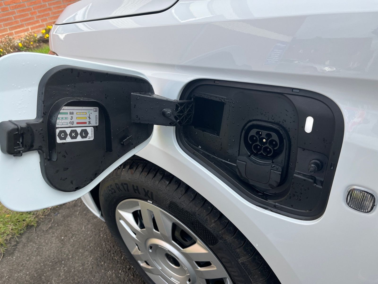 Fahrzeugabbildung Ford Grand Transit Connect