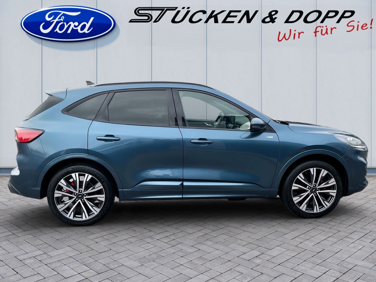 Fahrzeugabbildung Ford Kuga PHEV ST-Line X+ACC+el.AHK+Pano+20"+...