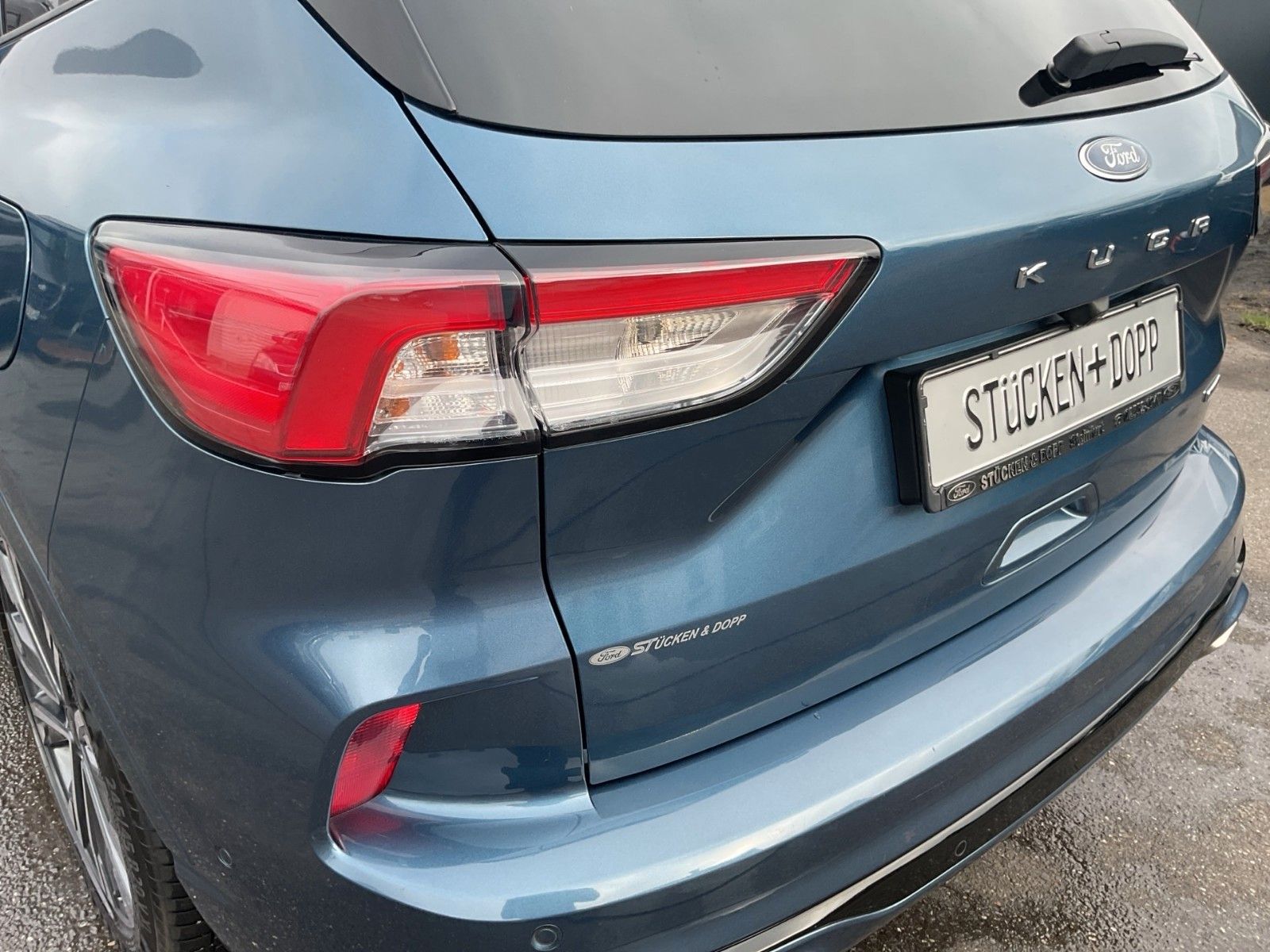 Fahrzeugabbildung Ford Kuga PHEV ST-Line X+ACC+el.AHK+Pano+20"+...