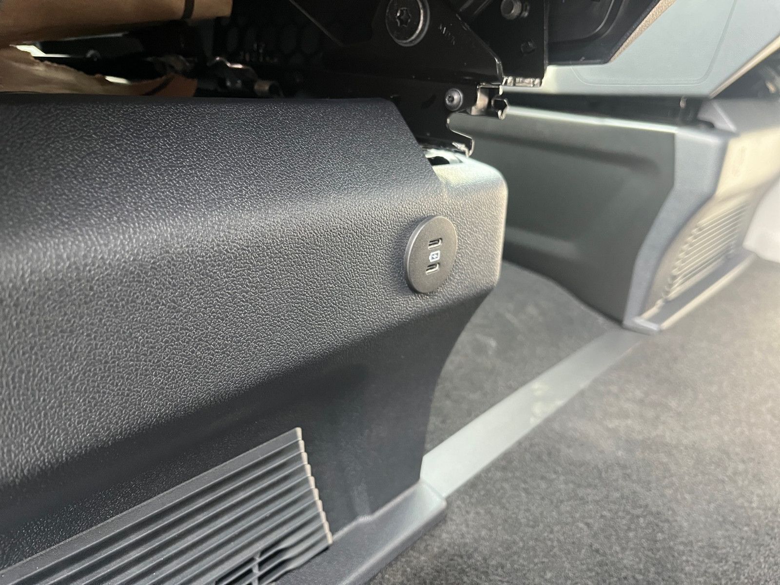 Fahrzeugabbildung Ford Tourneo Custom L1 Aut. Titanium*B&O*ACC*LED*...