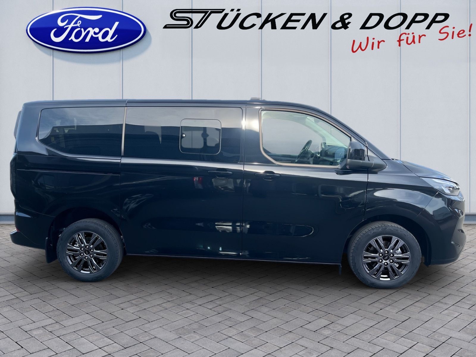 Fahrzeugabbildung Ford Tourneo Custom L1 Aut. Titanium*B&O*ACC*LED*...