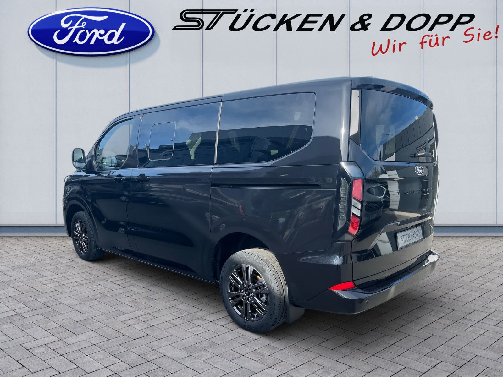 Fahrzeugabbildung Ford Tourneo Custom L1 Aut. Titanium*B&O*ACC*LED*...