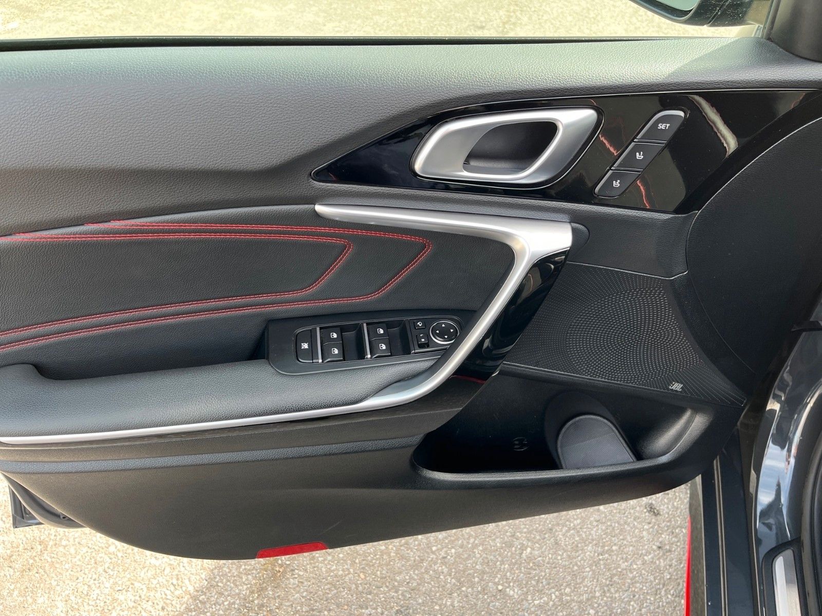 Fahrzeugabbildung Kia ProCeed 1.6 TGDI GT Aut. *LED*ACC*AHK*MEMORY*...