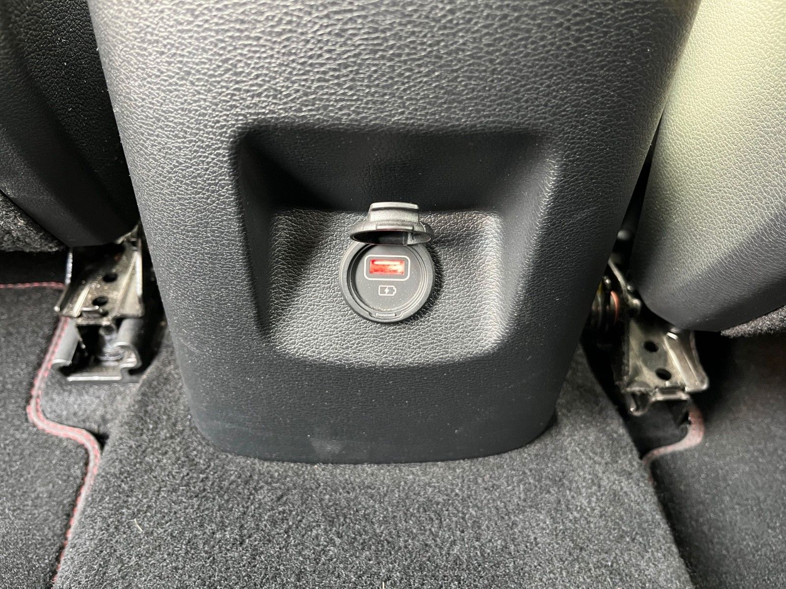 Fahrzeugabbildung Kia ProCeed 1.6 TGDI GT Aut. *LED*ACC*AHK*MEMORY*...