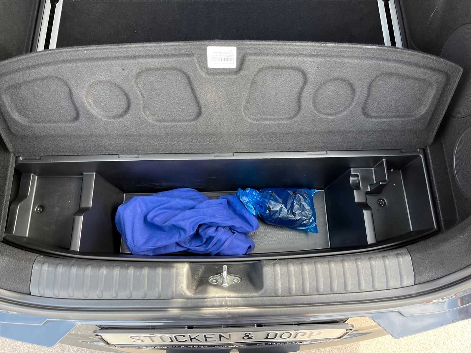 Fahrzeugabbildung Kia ProCeed 1.6 TGDI GT Aut. *LED*ACC*AHK*MEMORY*...