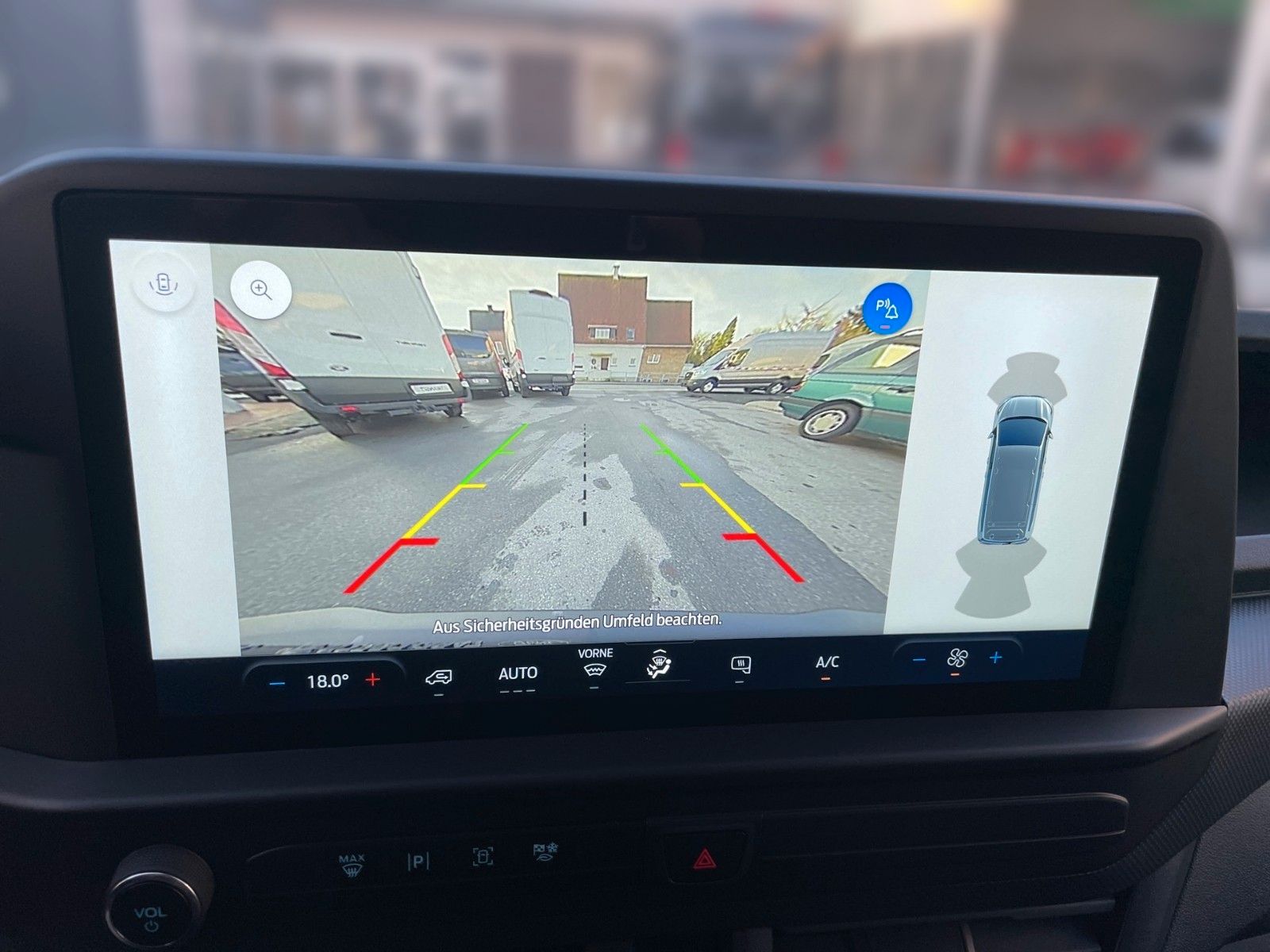 Fahrzeugabbildung Ford Transit Custom Trend L1 PHEV 0% Finanzierung