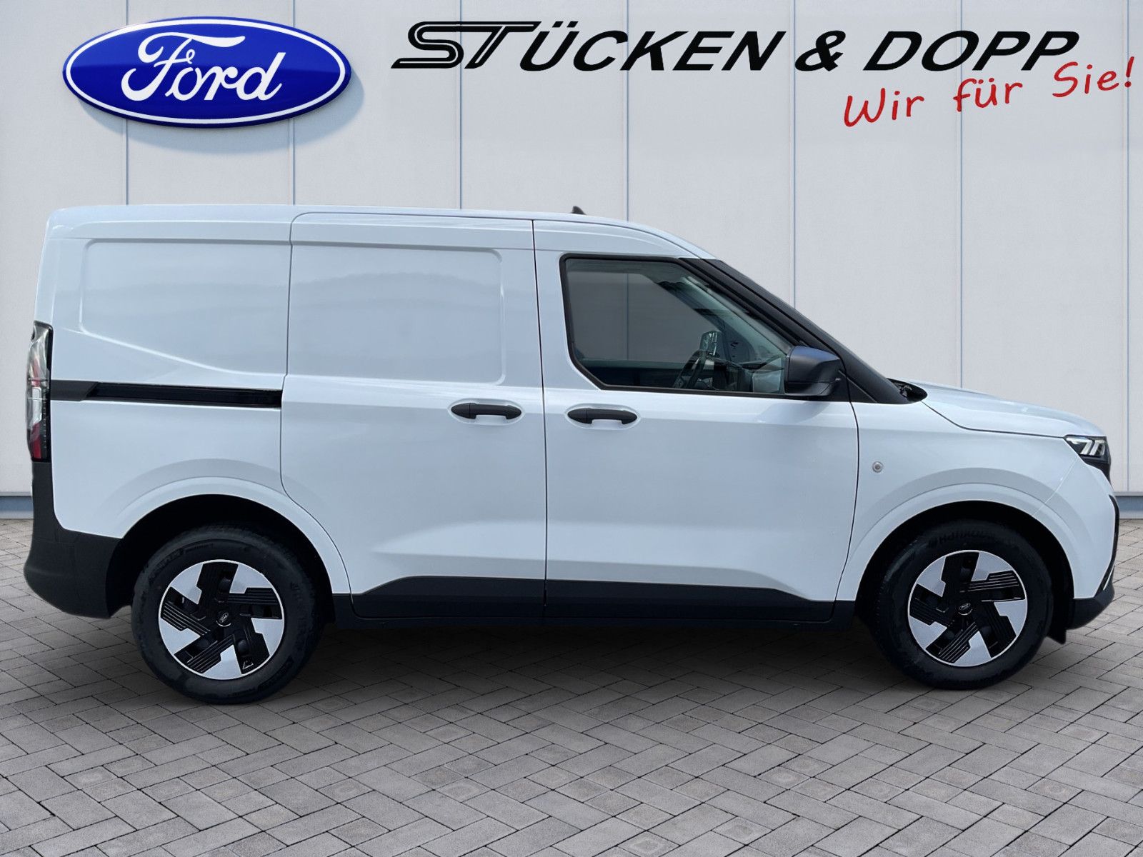 Fahrzeugabbildung Ford Transit Courier BEV Trend 0%-Finanzierung