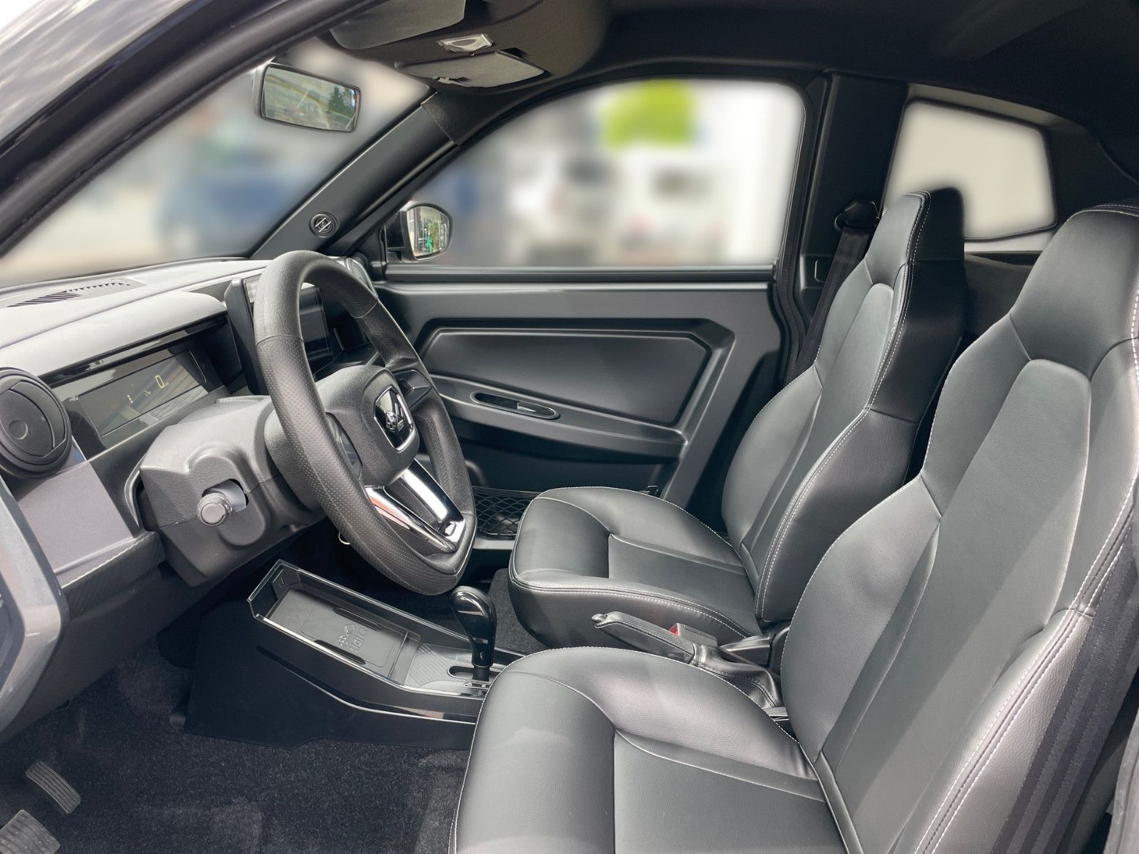 Fahrzeugabbildung Ligier Myli E.pic