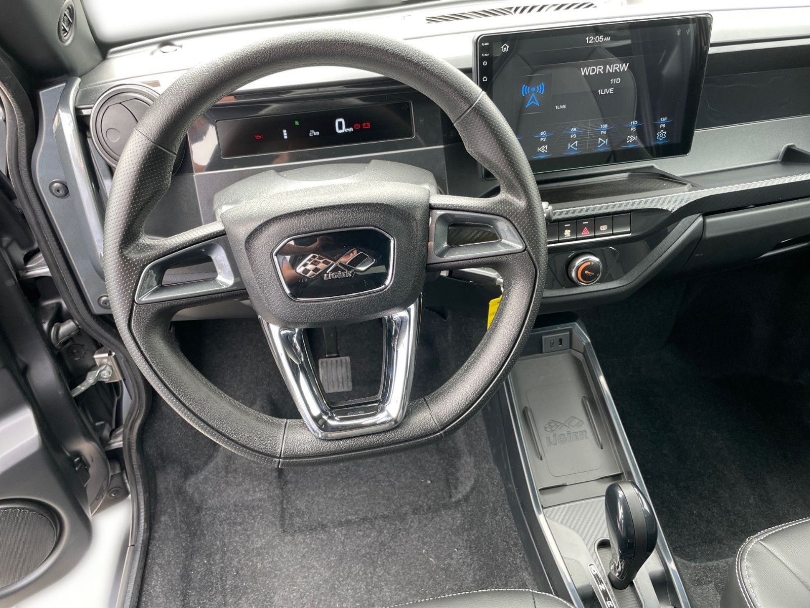 Fahrzeugabbildung Ligier Myli E.pic