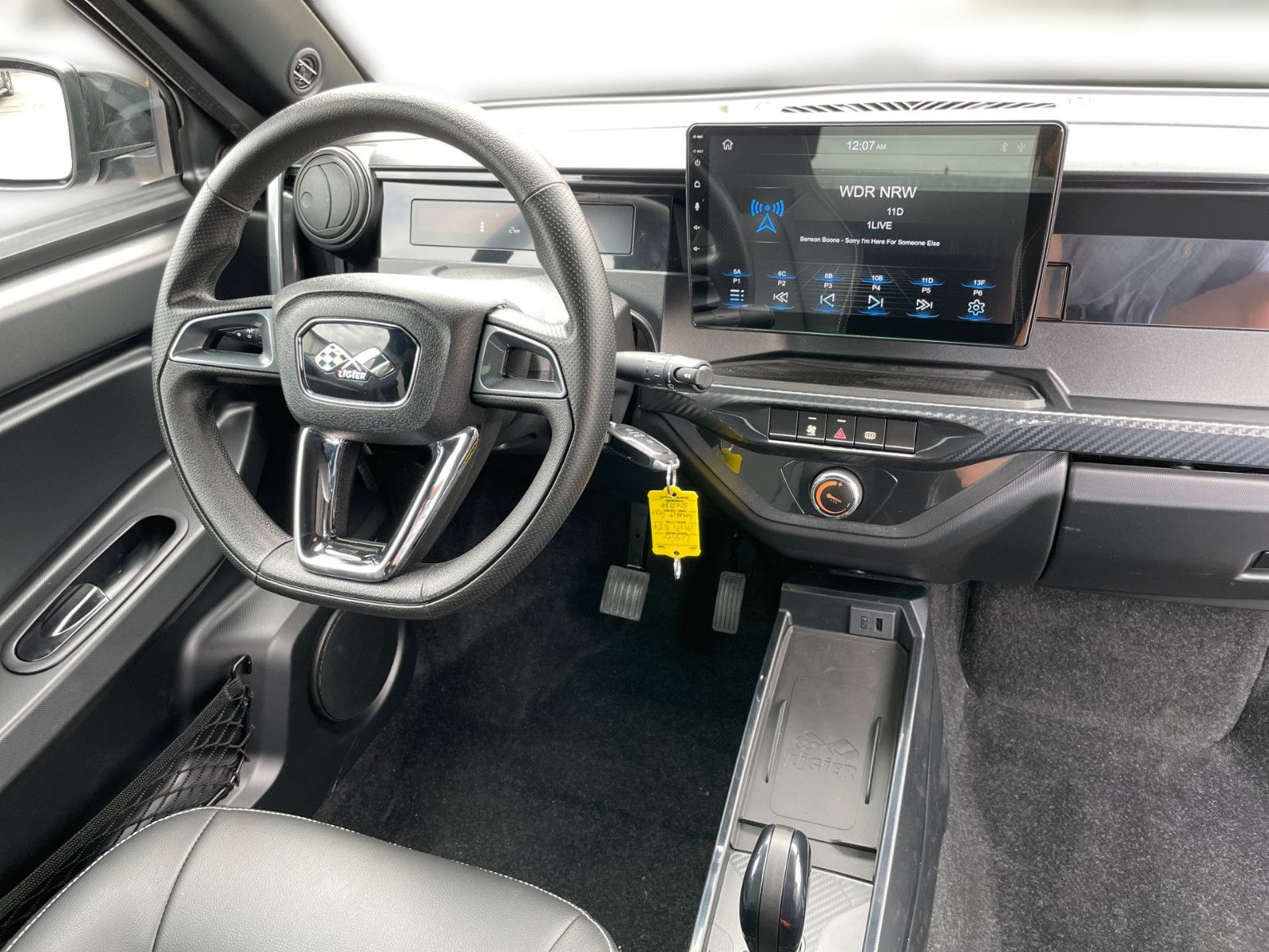 Fahrzeugabbildung Ligier Myli E.pic