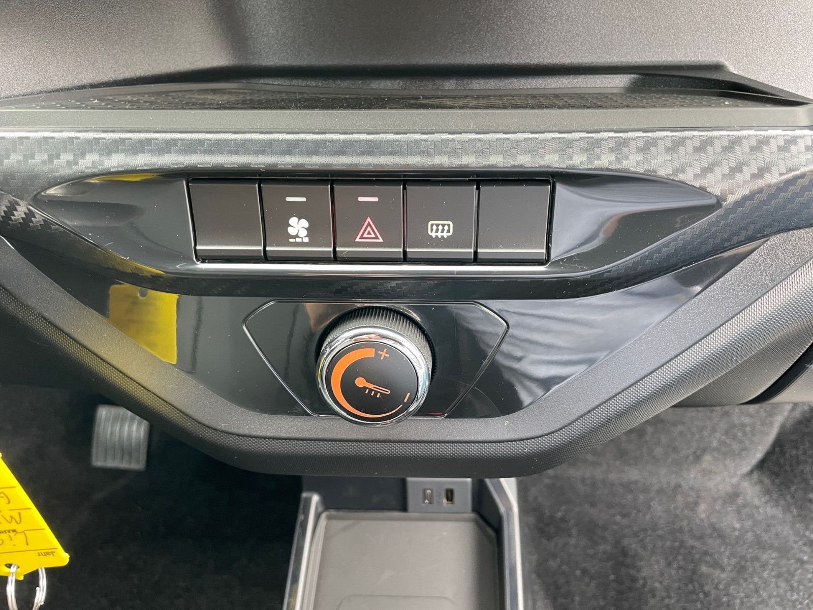 Fahrzeugabbildung Ligier Myli E.pic