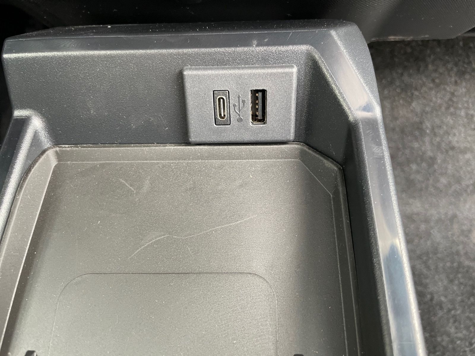 Fahrzeugabbildung Ligier Myli E.pic