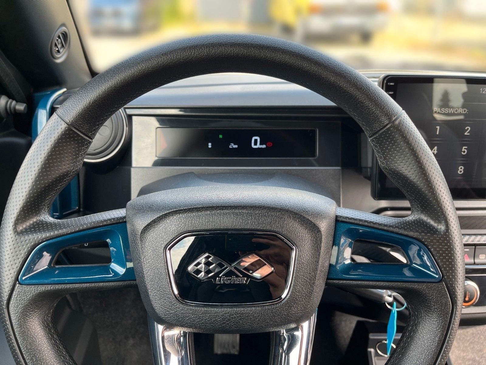 Fahrzeugabbildung Ligier Myli R.ebel