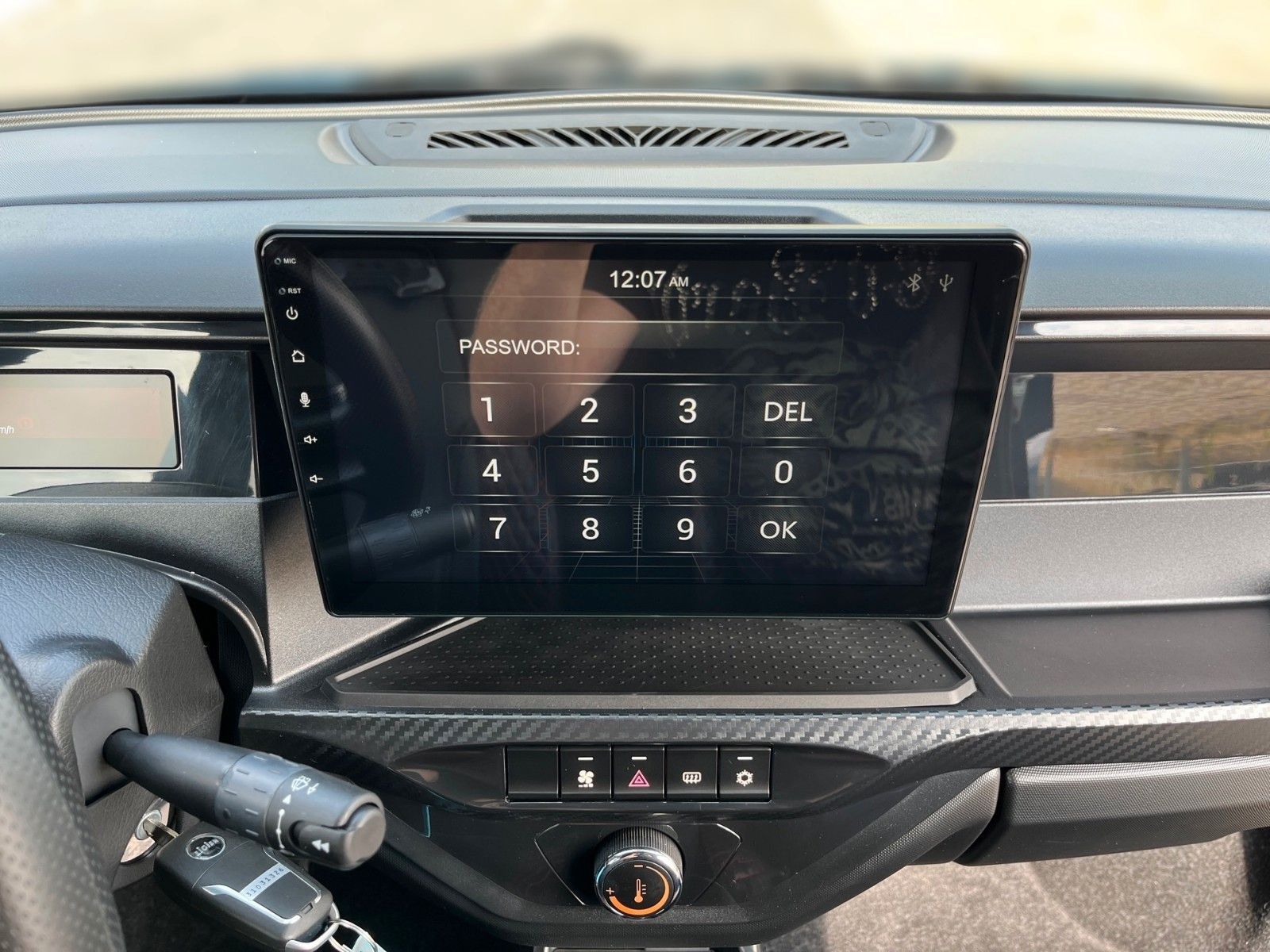 Fahrzeugabbildung Ligier Myli R.ebel