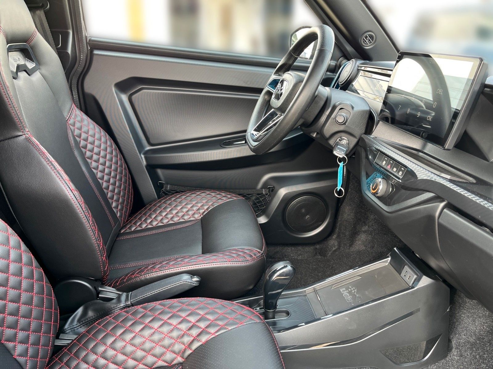 Fahrzeugabbildung Ligier Myli R.ebel