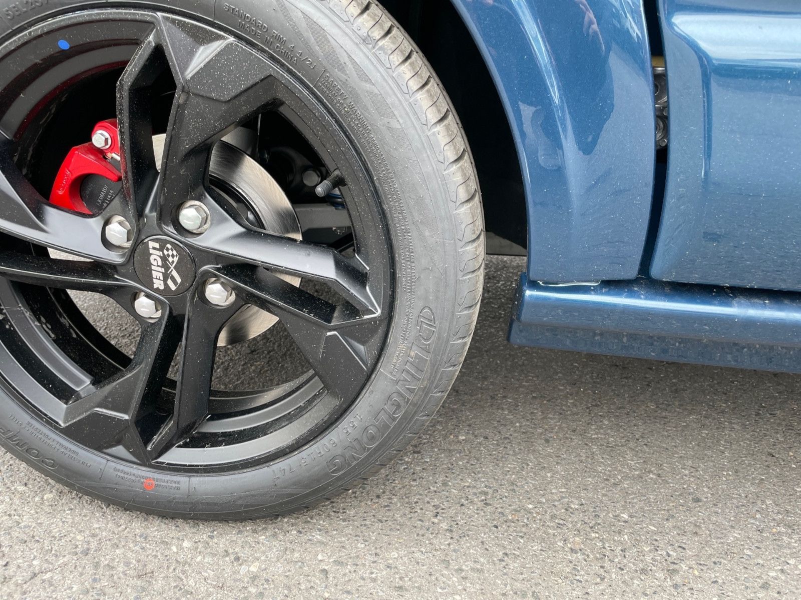 Fahrzeugabbildung Ligier Myli E.pic