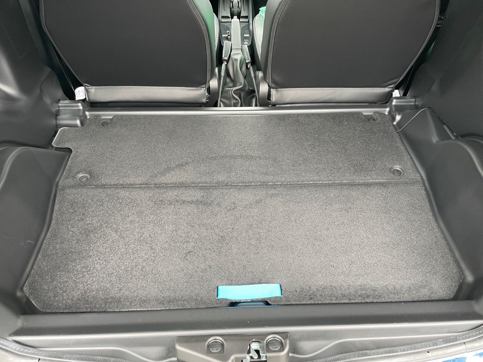 Fahrzeugabbildung Ligier Myli E.pic