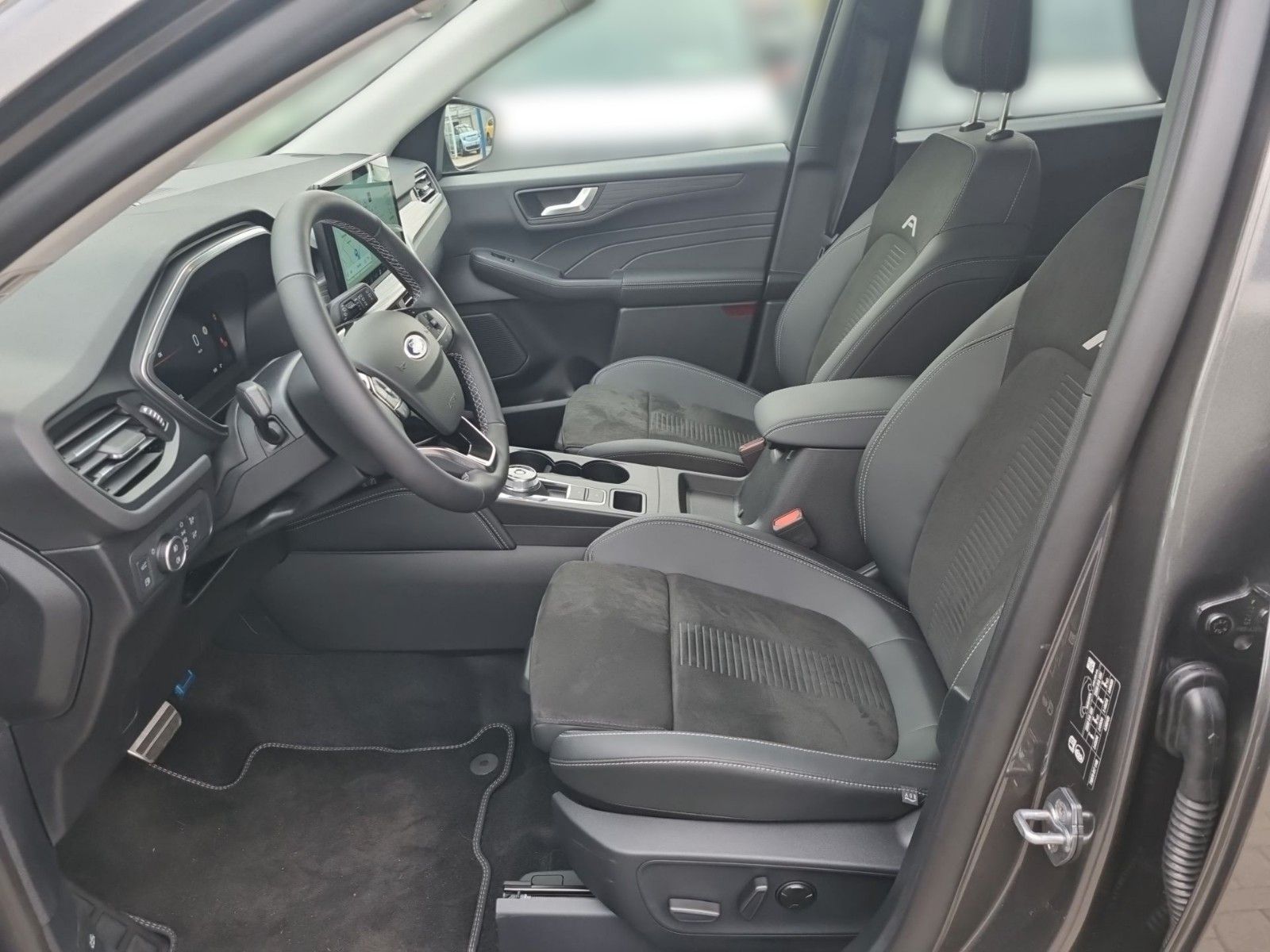 Fahrzeugabbildung Ford Kuga 2.5 PHEV Active X*el.AHK+Matrix+ACC+...