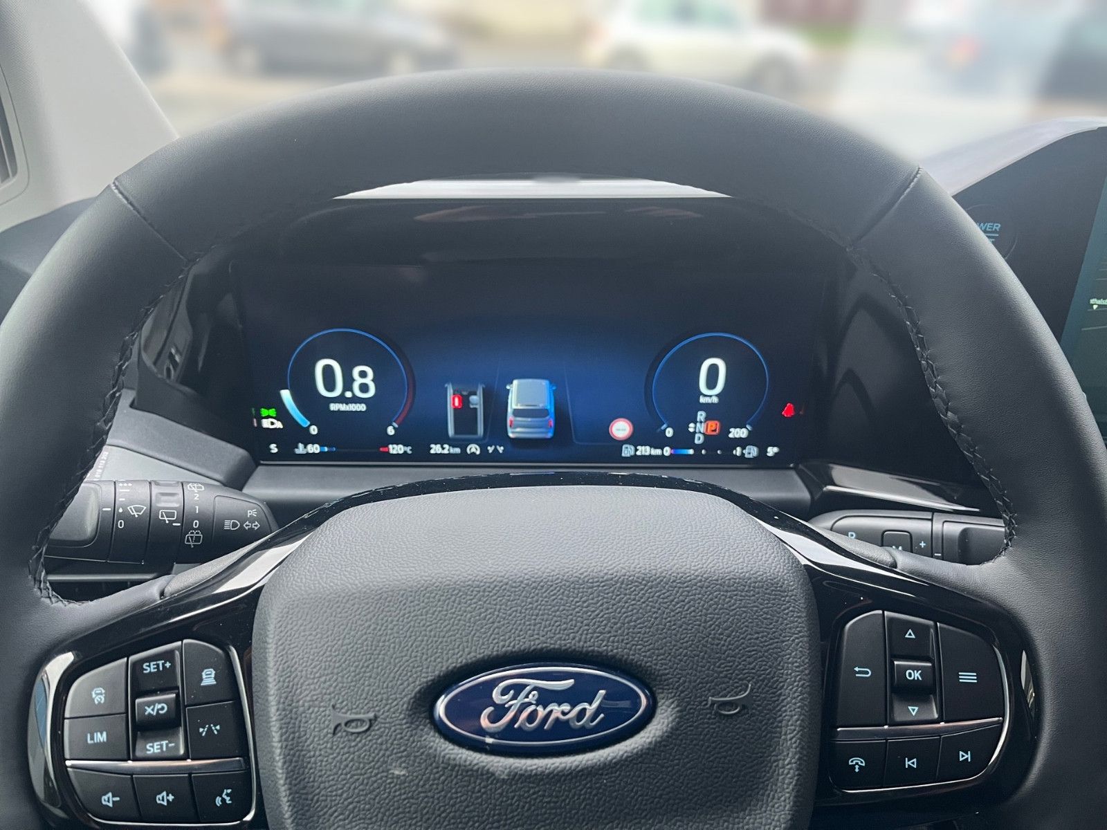 Fahrzeugabbildung Ford Nugget Titanium AD V710 0,99 % Finanzierung