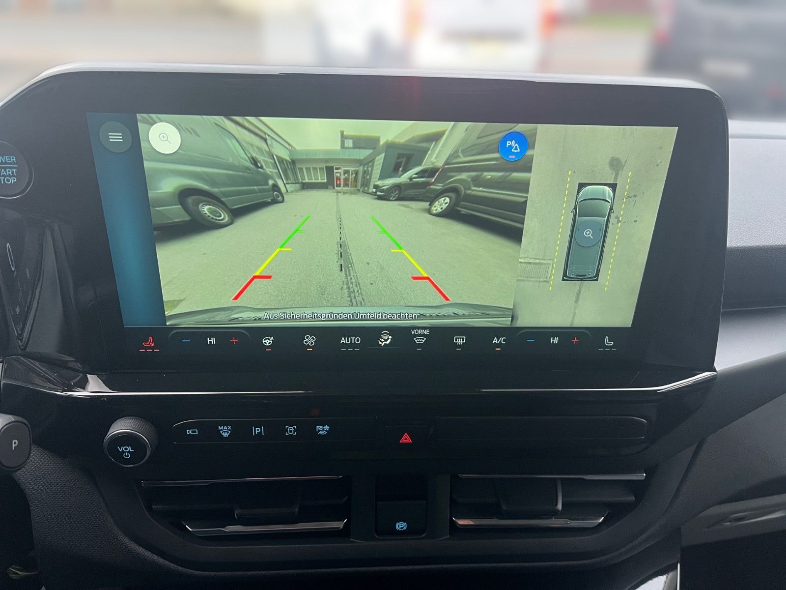 Fahrzeugabbildung Ford Nugget Titanium AD V710 0,99 % Finanzierung