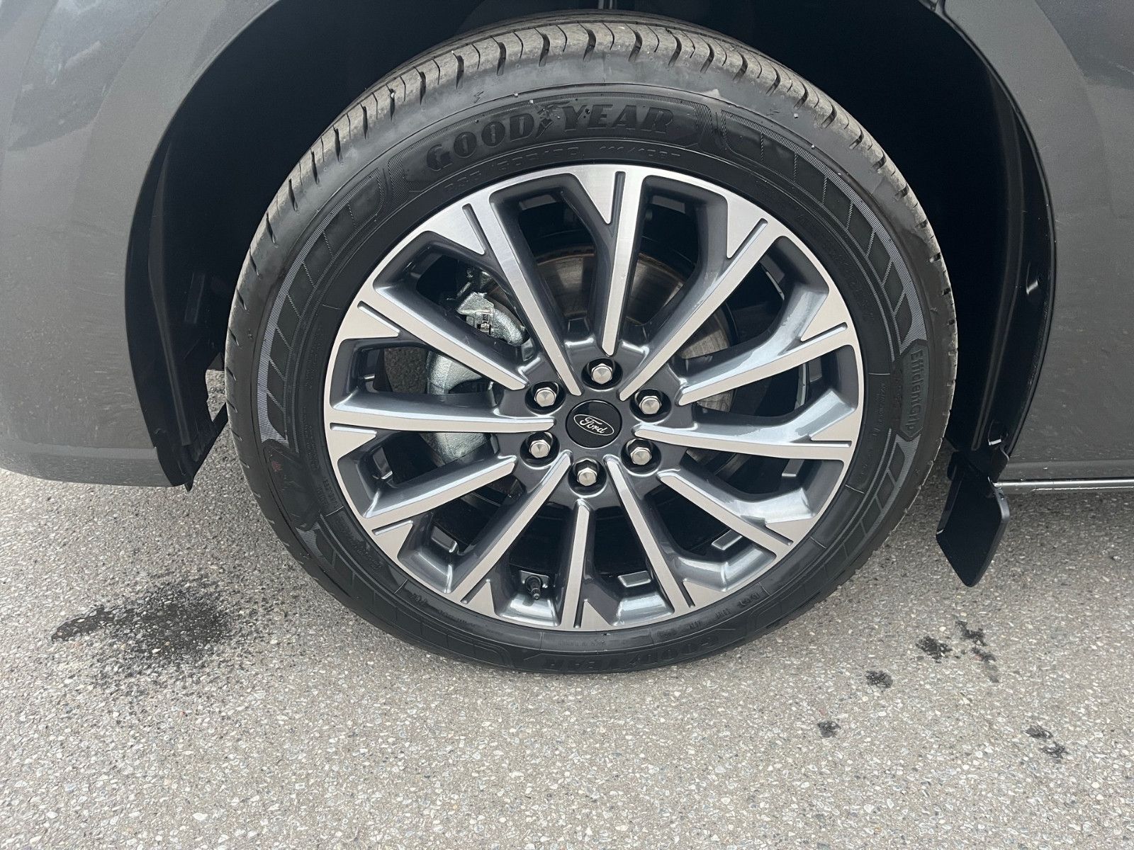 Fahrzeugabbildung Ford Nugget Titanium AD V710 0,99 % Finanzierung