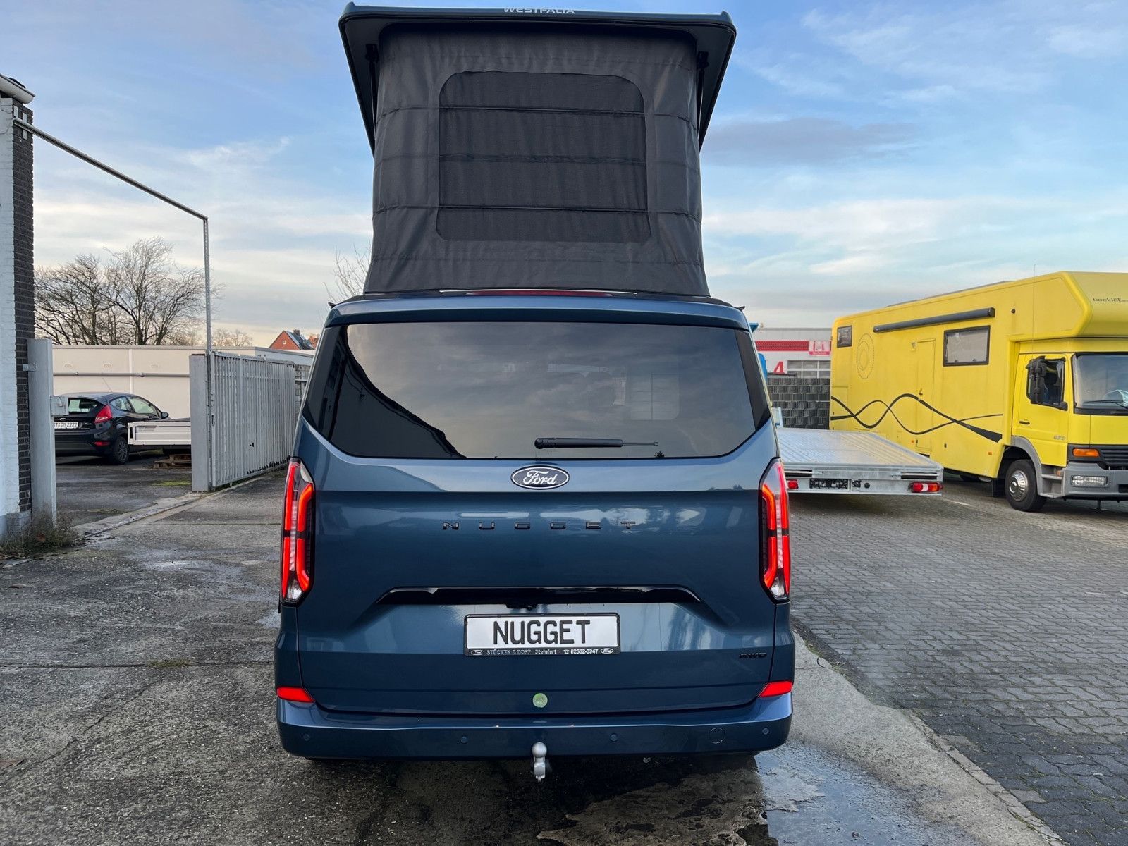 Fahrzeugabbildung Ford Nugget Titanium AD V710 0,99 % Finanzierung