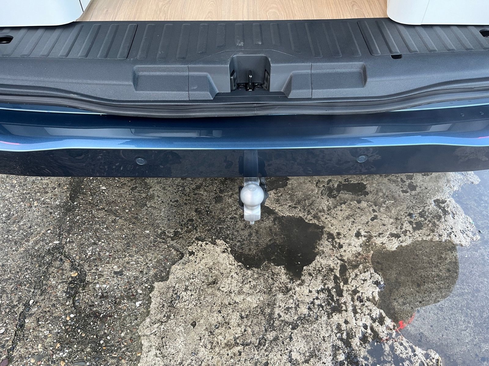 Fahrzeugabbildung Ford Nugget Titanium AD V710 0,99 % Finanzierung