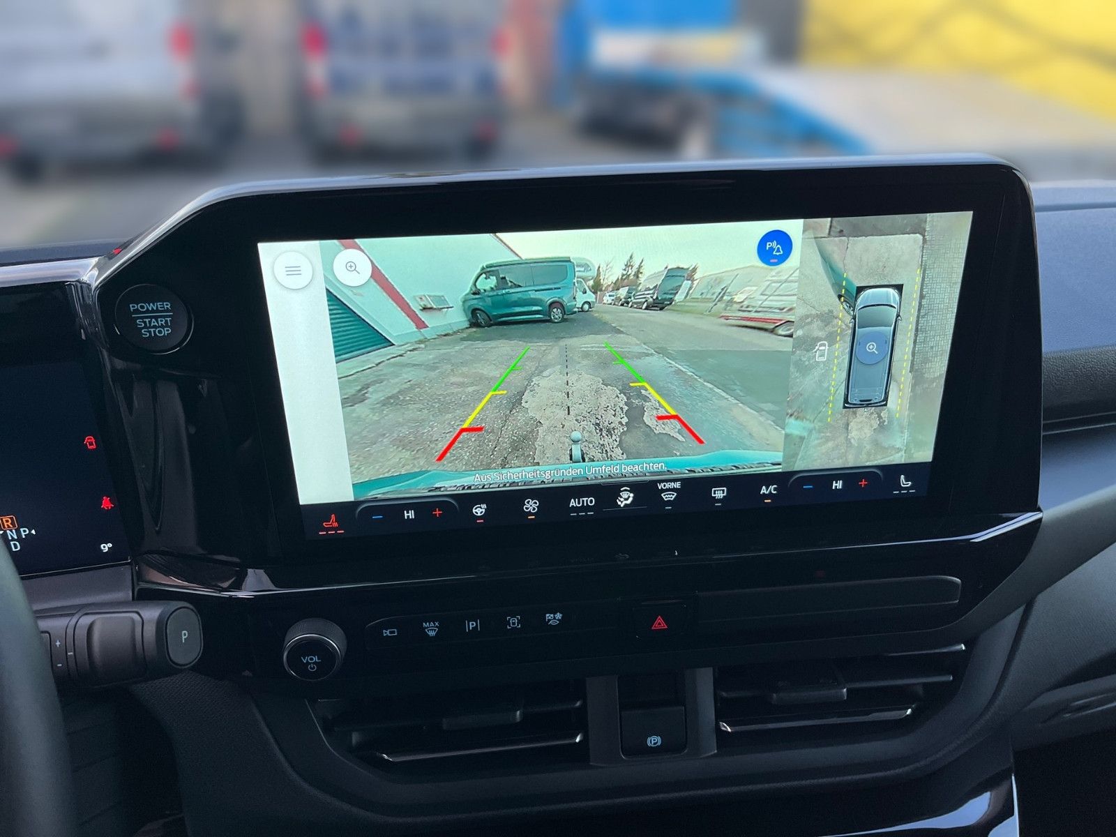 Fahrzeugabbildung Ford Nugget Titanium AD V710 0,99 % Finanzierung