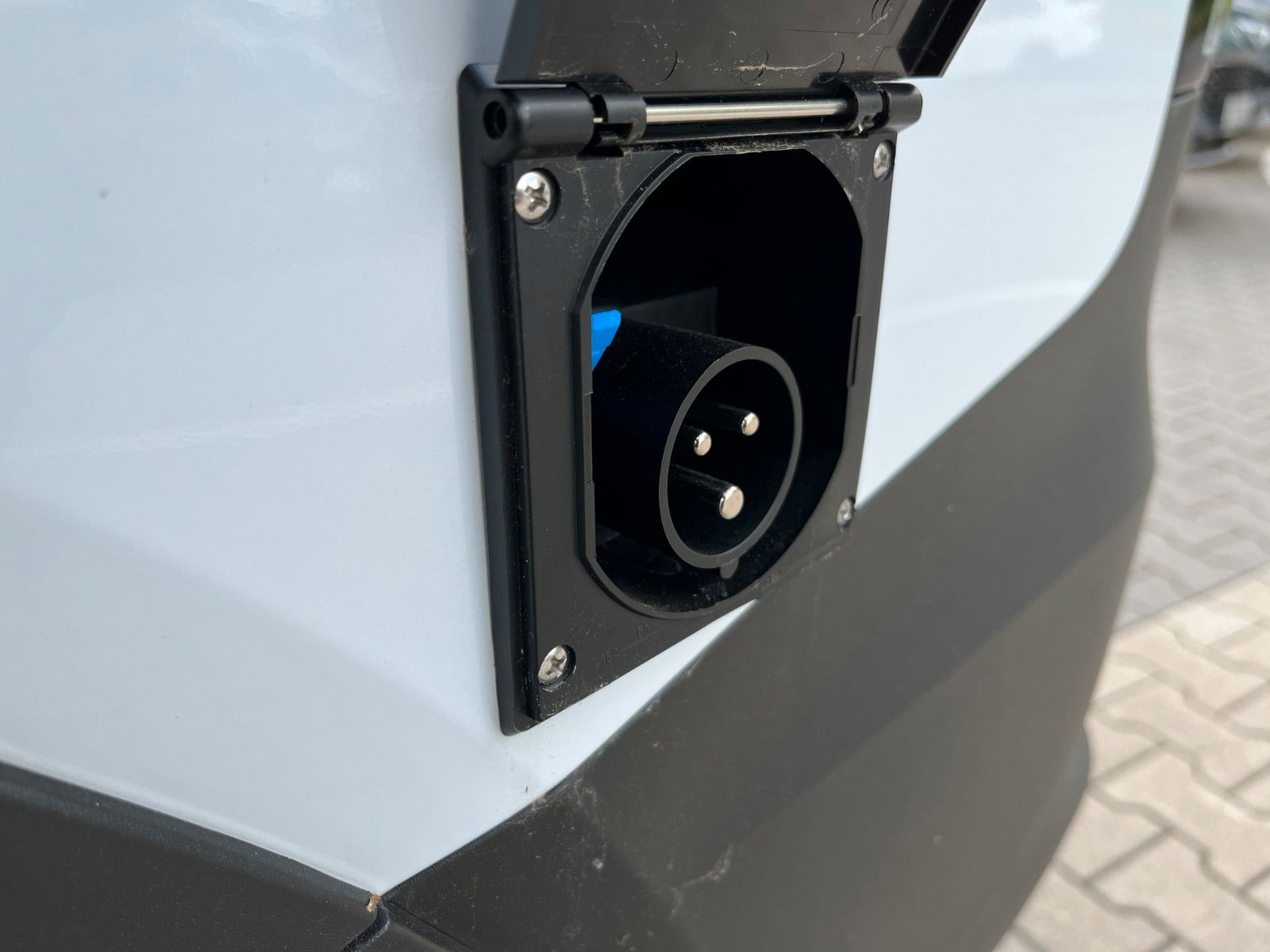 Fahrzeugabbildung Ford Nugget Active AD V710 0,99% Finanzierung!!!