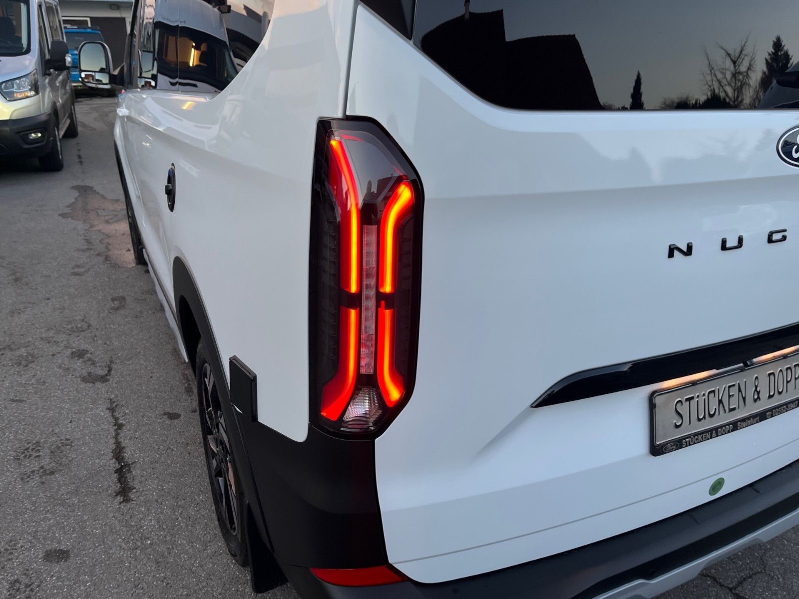 Fahrzeugabbildung Ford Nugget Active AD V710 0,99% Finanzierung!!!